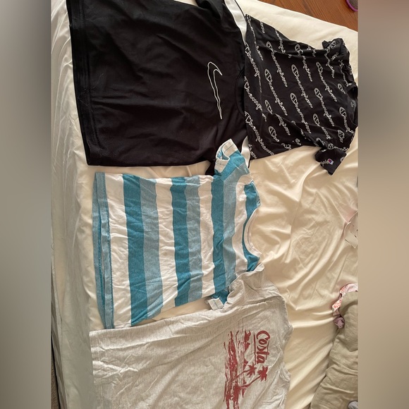 Boy shirts, sweatpant & shorts - Picture 2 of 6